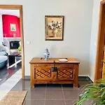Ferienhaus Reis House *