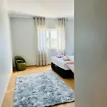 Ferienhaus Reis House