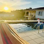Reis House Ferienhaus Torre de Dona Chama
