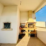 Reis House Ferienhaus *
