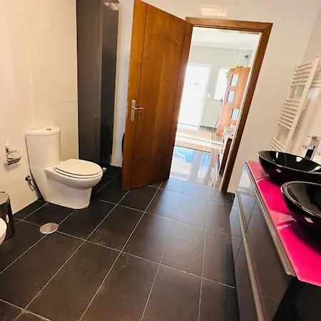Reis House Prázdninový dům