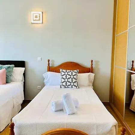 Reis House * Torre de Dona Chama