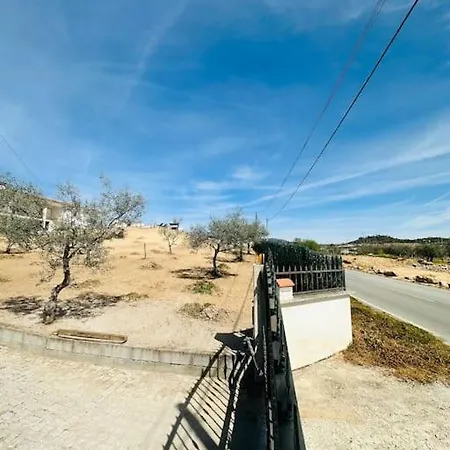 Reis House Tatil Evi *