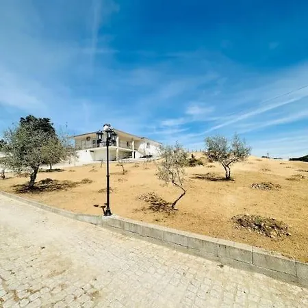 Reis House Prázdninový dům Torre de Dona Chama