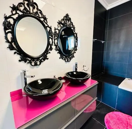 Reis House Torre de Dona Chama