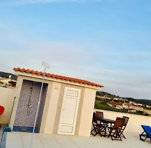 Reis House Ferienhaus Torre de Dona Chama