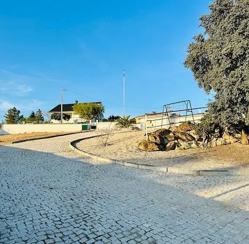 Reis House Torre de Dona Chama