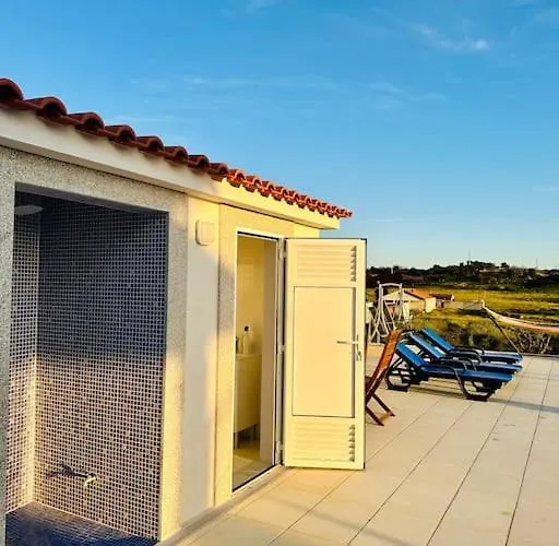 Reis House Torre de Dona Chama